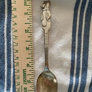 Hanna Barbara Yogi Bear and Huckleberry Hound promotional spoons.